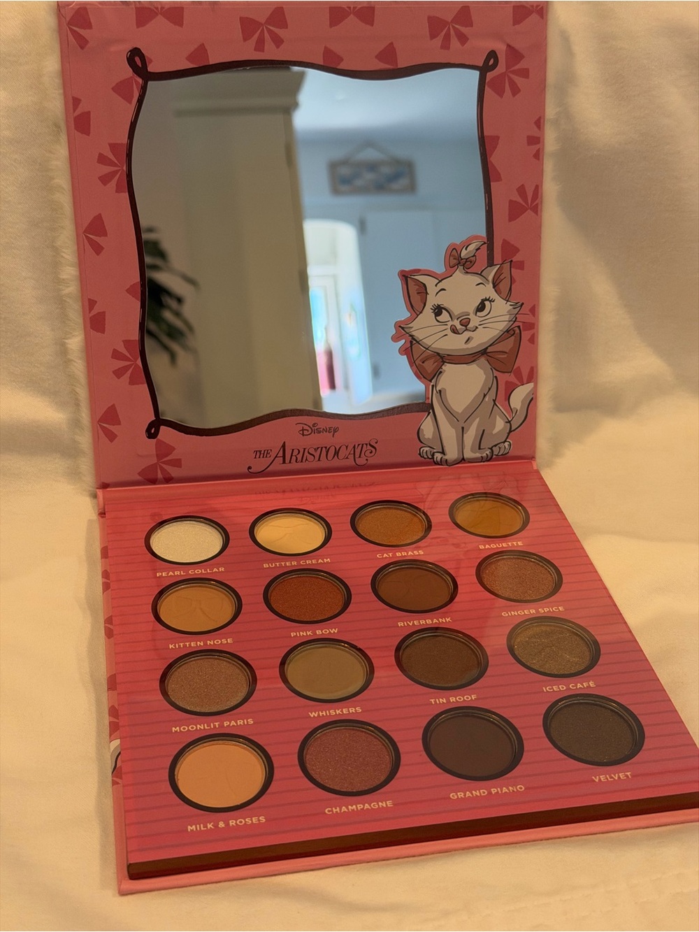 Disney The Aristocats Eyeshadow Palette — Pink & Gold Shades